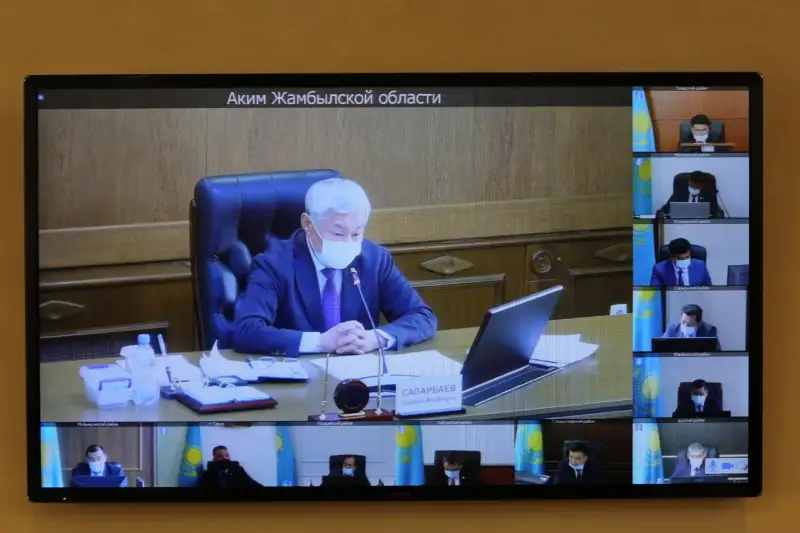 Жамбылских работодателей призывают обеспечить сельчан жильем