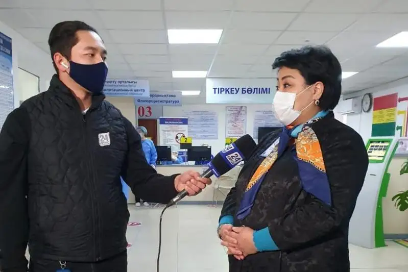 Baqytgúl Hamenova koronavırýsqa qarsy vaktsına saldyrdy