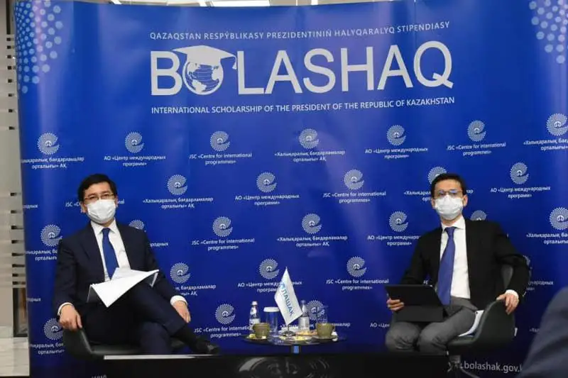 Центры сертификации для ИТ-специалистов создадут в Казахстане