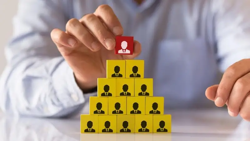 Аферист из Тараза обманул на миллионы тенге 14 сетевиков