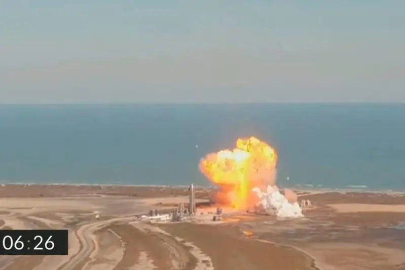 Прототип нового корабля Space X разбился при посадке