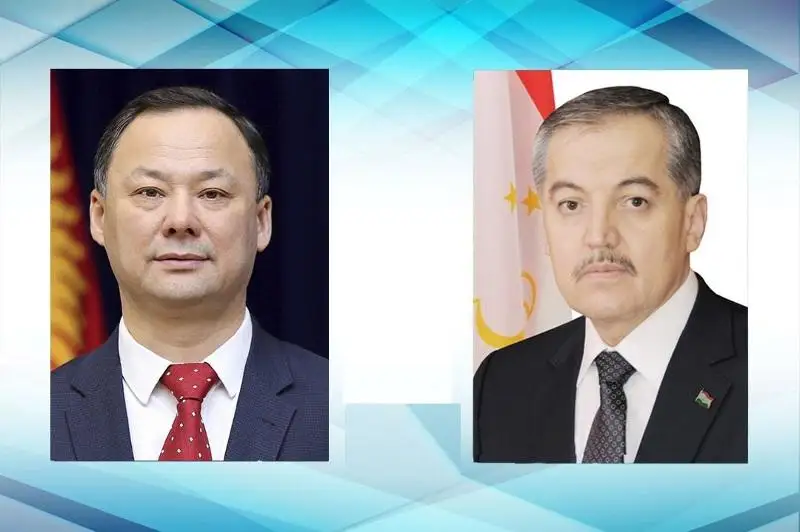 Кыргызстан и Таджикистан договорились о полном прекращении огня с 20:00 и отводе военных сил