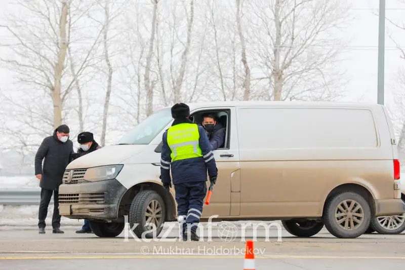 Принять участие в акции «Приемная на дороге» призывают астанчан полицейские