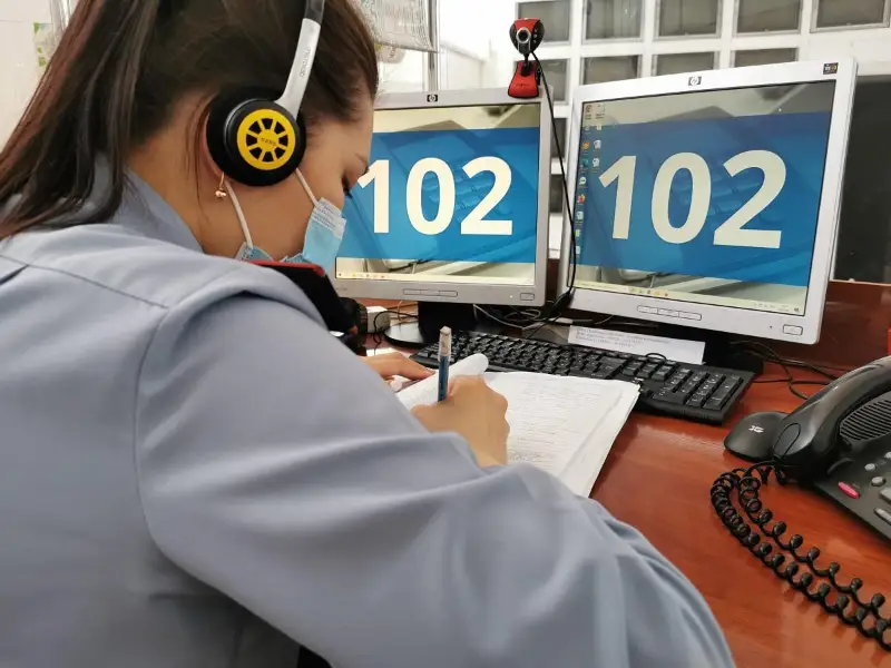 1,6 тысячи звонков за выходные поступило в полицию СКО