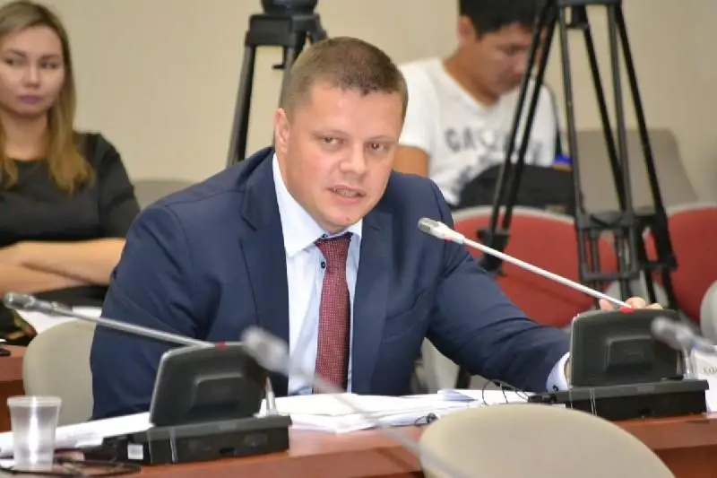 Женщины на руководящих должностях способствуют развитию инноваций – Олег Смоляков