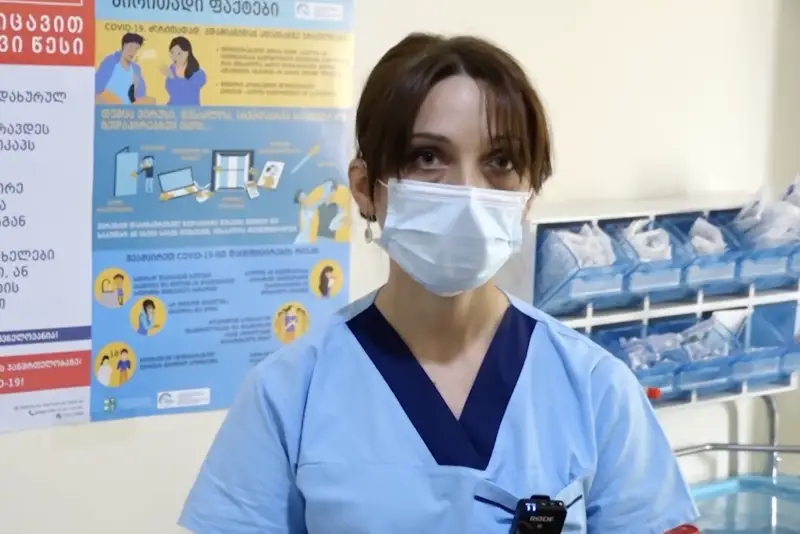 В Грузии от вакцинации AstraZeneca скончалась медсестра