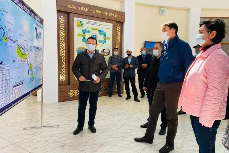 Магзум Мирзагалиев ознакомился с состоянием озера Камбаш и Кокаральской дамбы в Кызылординской области