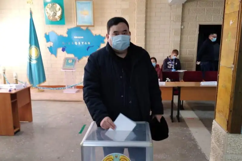 Будущий политолог призвал карагандинцев выполнить свой гражданский долг