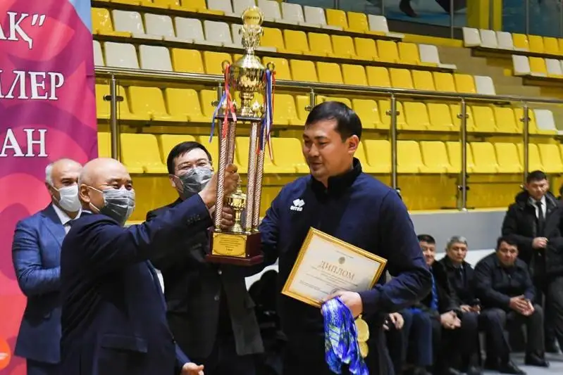 Завершилось зимнее сезонное первенство среди госслужащих Туркестанской области.