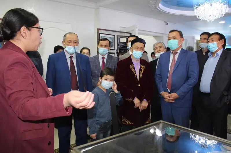 Встреча с потомками великого поэта Жамбыла прошла в Таразе