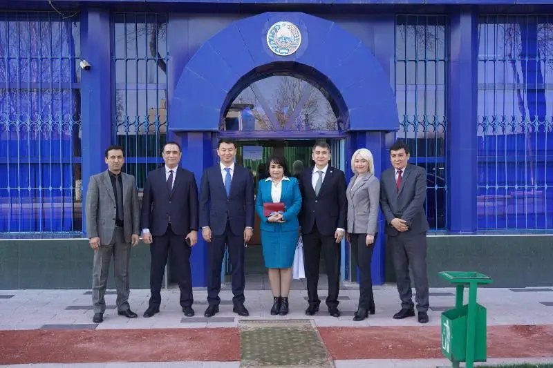 Обмен архивами о жертвах политических репрессий обсудил посол Казахстана с узбекской стороной