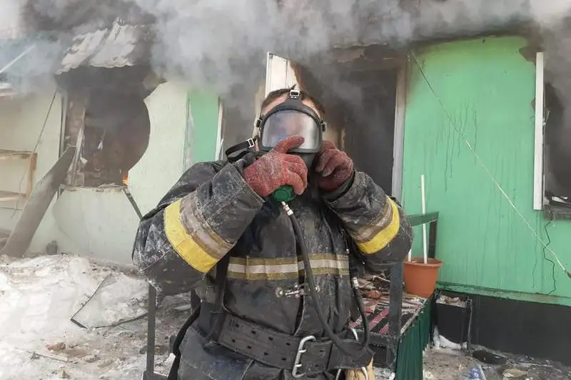 Взрыв газа в Петропавловске: трое пострадавших находятся в реанимации