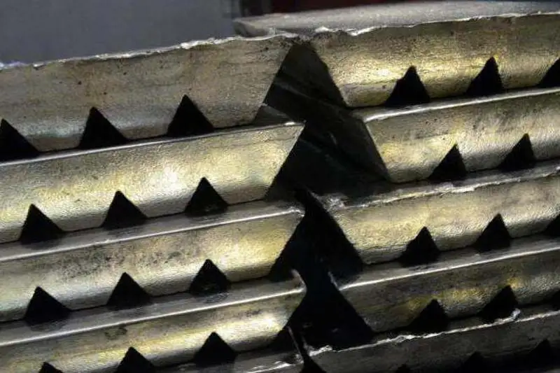 Баббитовые слитки на шесть млн тенге украл мужчина в Жезказгане