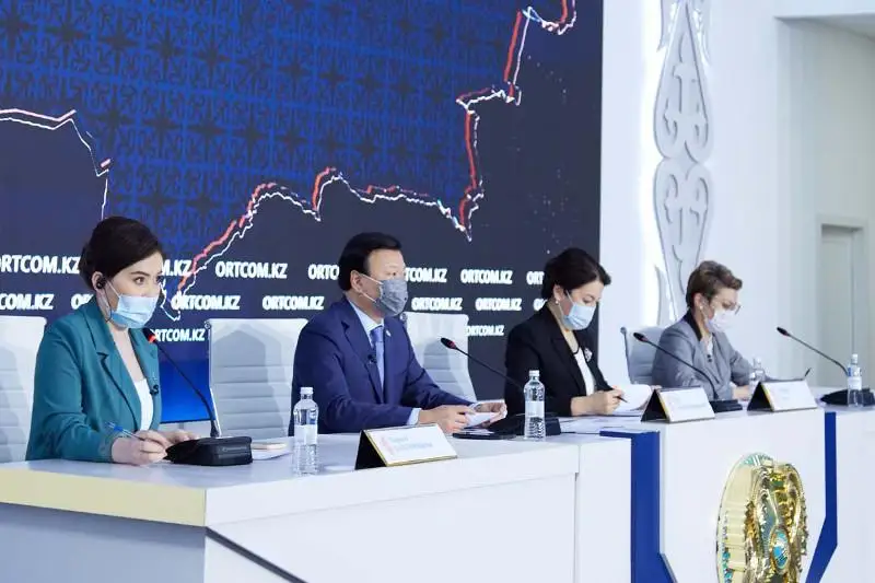 Сколько доз вакцин дополнительно запросил Казахстан у России