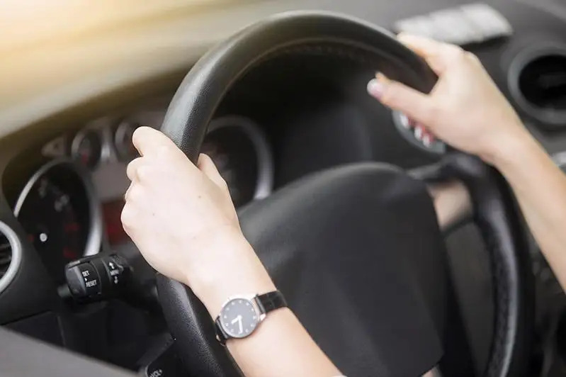 В Новый год столичная жительница угнала авто своего знакомого