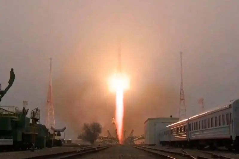 С космодрома Байконур стартовал космический грузовик «Прогресс МС-16»