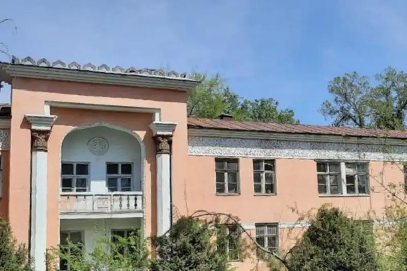 Железнодорожную больницу реконструируют в Алматы