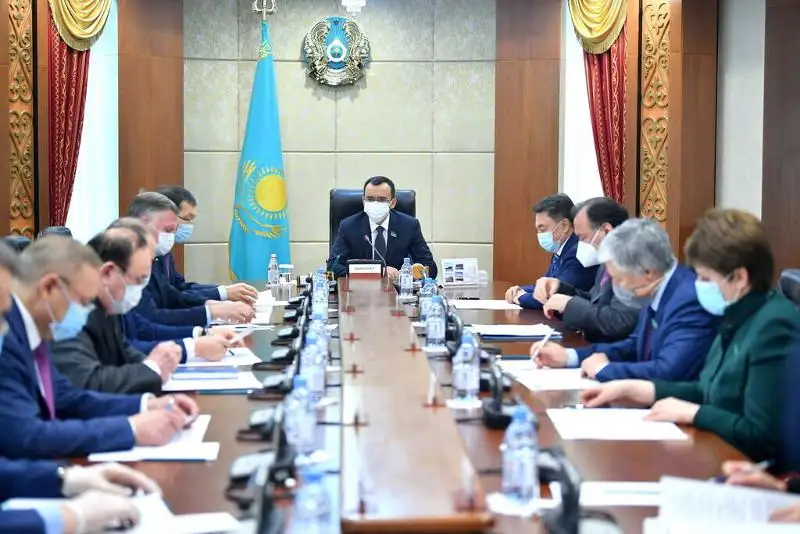 Сенаторы рассмотрят законопроект, регулирующий не включённую в Единый перечень ЕАЭС продукцию