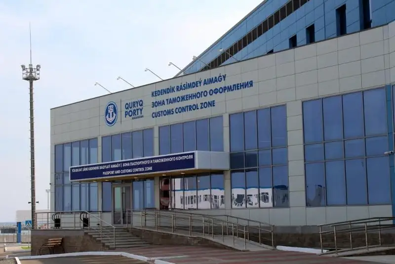 Контрабанду из Турции задержали в морском порту Курык