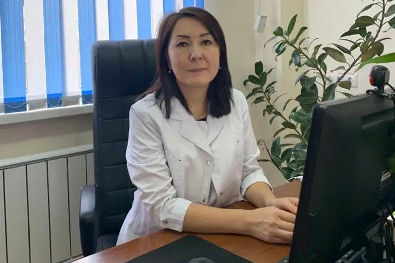 Ревакцинация от COVID-19: алматинские медработники рассказали о своем опыте