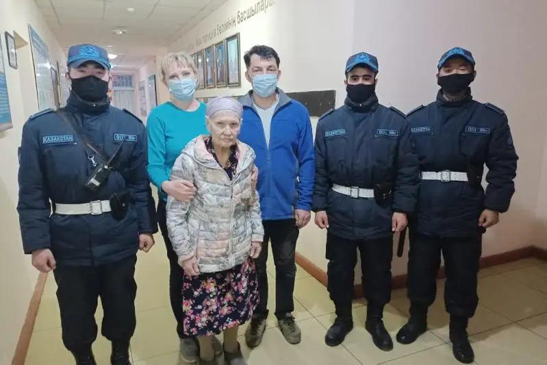 Пропавшую 91-летнюю бабушку нашли военнослужащие Нацгвардии в Шымкенте