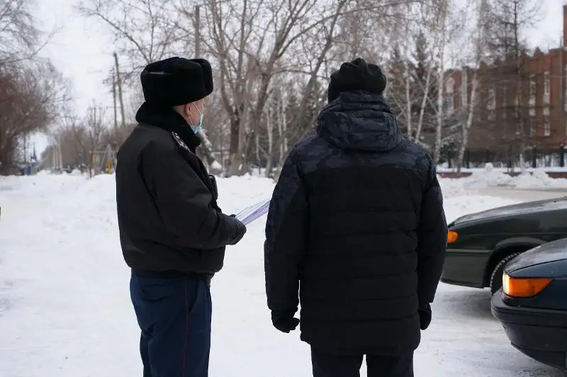 Предпринимателя оштрафовали за неубранный снег в СКО