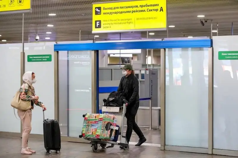 Анкету для въезжающих из-за рубежа в Казахстан переведут в цифровой формат