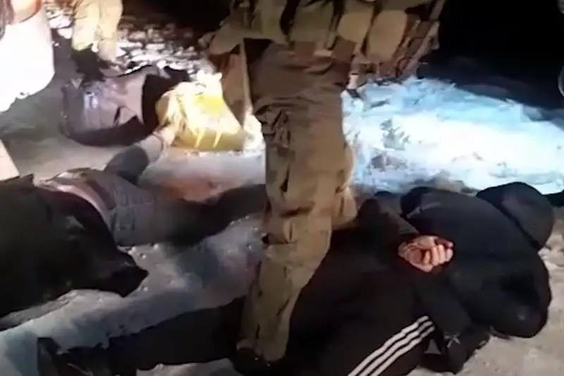 Наркотики изъяты при задержании приверженцев деструктивного религиозного течения в Атырау