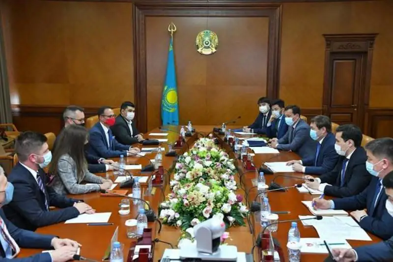 Венгерские инвесторы планируют реализовать ряд проектов в сфере здравоохранения и IT в Шымкенте