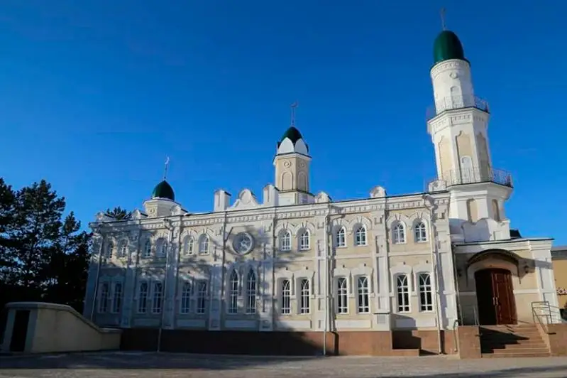 Как преобразилась после реконструкции Ак мечеть в Костанае