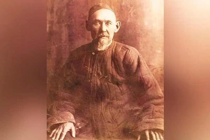 Памятник Естаю откроют в Павлодаре