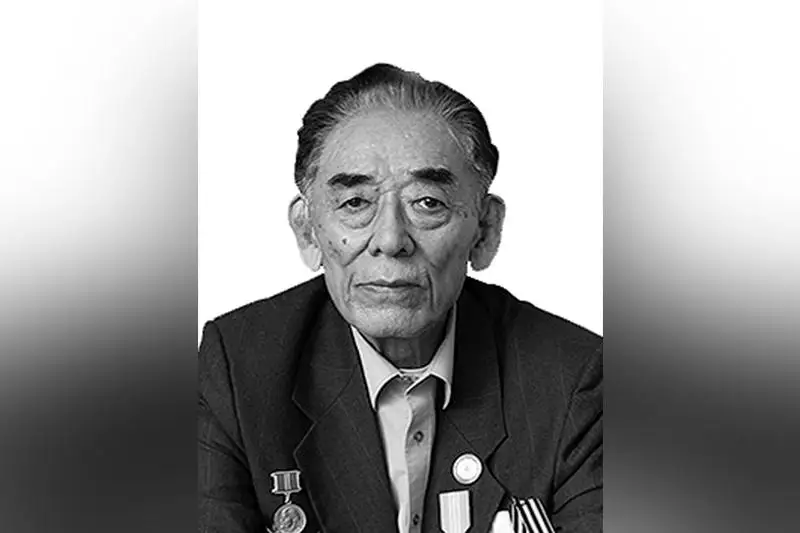 Ушел из жизни известный государственный и общественный деятель Канапия Ахметов