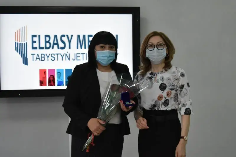 Медали Елбасы получили костанайские школьники