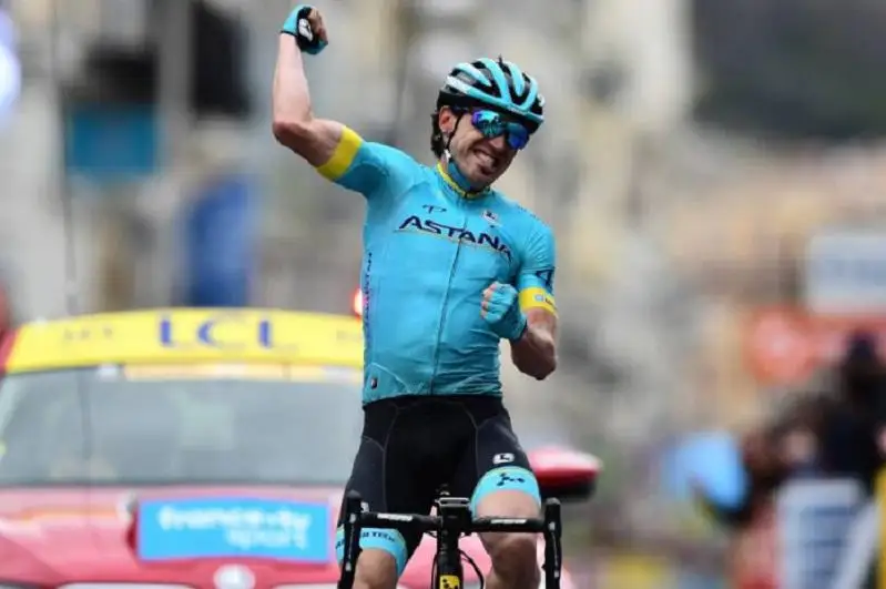 Велогонщик «Астаны» выиграл четвертый этап тура Страны Басков