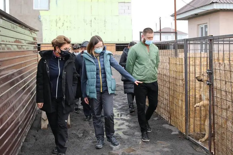 Дарига Назарбаева посетила столичные приюты для животных