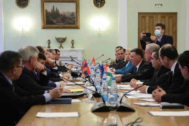 Казахстан принял участие в межмидовских консультациях стран ОДКБ