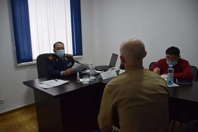 О фактах буллинга рассказали акмолинцы главному полицейскому области