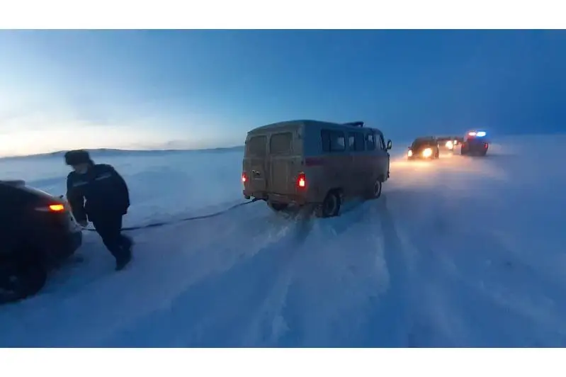 Более 200 человек спасли на дорогах в Карагандинской области