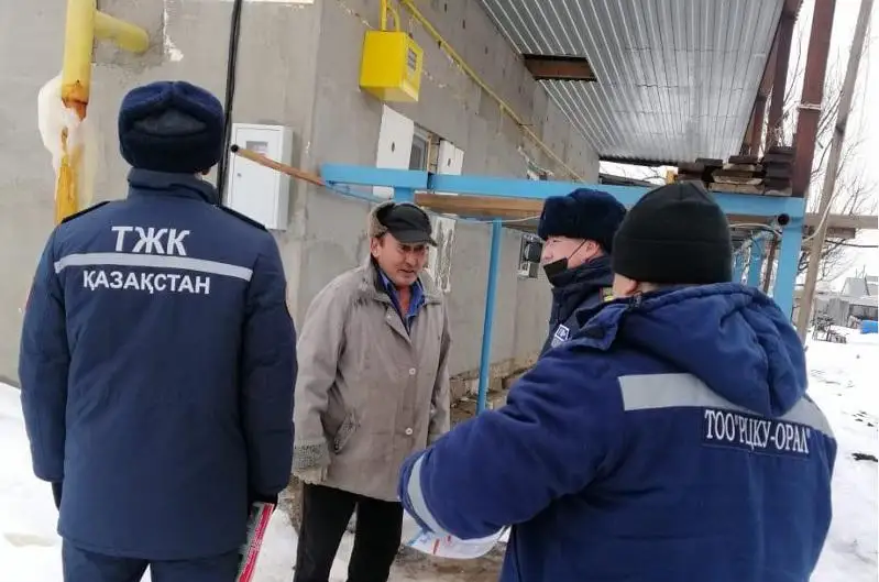 Проверь тягу в дымоходе: специальный рейд провели в Уральске