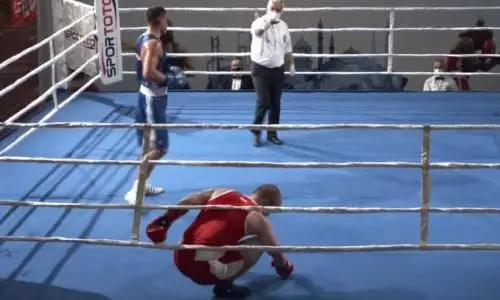 Казахстанский тяжеловес нокаутировал литовца на турнире в Стамбуле