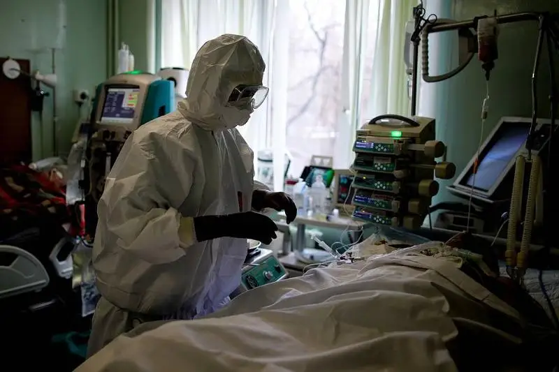 Число заболевших коронавирусом с начала эпидемии в России превысило 4,5 млн