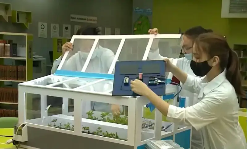 Прототип «умной» теплицы разработали кызылординские школьники