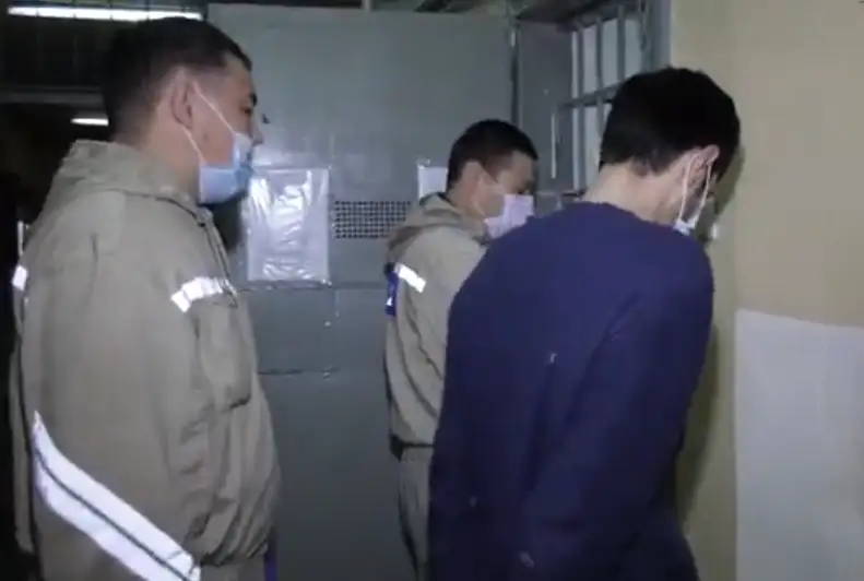 Узбекистанца, находящегося в межгосударственном розыске за убийство, задержали в Нур-Султане