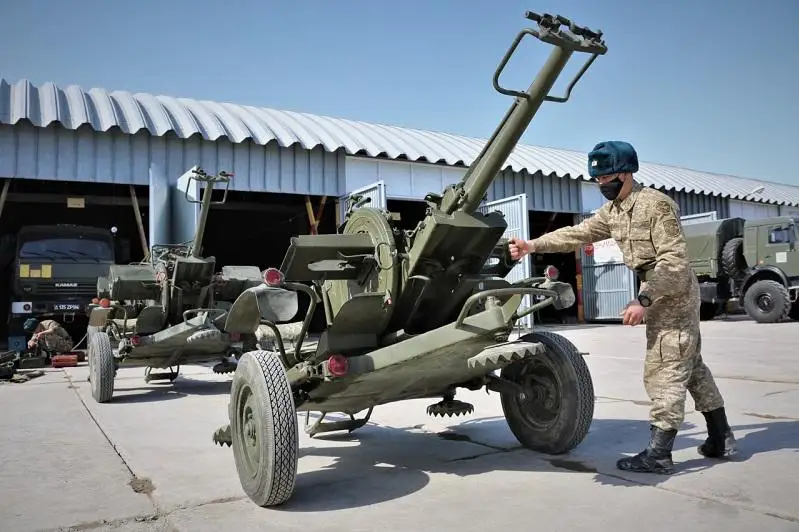 Вооруженные силы РК переводят военную технику на летний режим эксплуатации