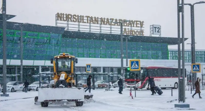 Закрытие взлетно-посадочной полосы продлили в аэропорту Нур-Султана