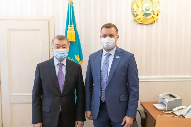 Избран новый секретарь областного маслихата в ВКО