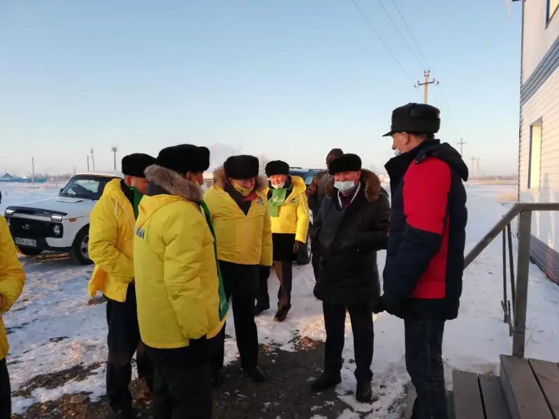 Представители партии «Ауыл» провели встречи с жителями четырех областей