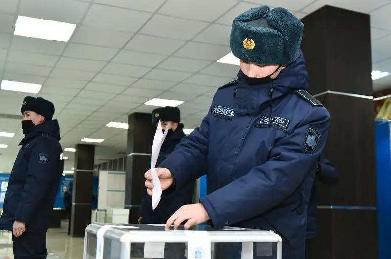 Военнослужащие Нацгвардии досрочно завершили голосование на выборах