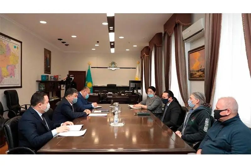 Венгерские ученые исследуют останки найденного в Миялинском кургане воина