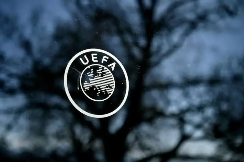 Aqtóbedegi sport saraıy ÝEFA talabyna saı emes